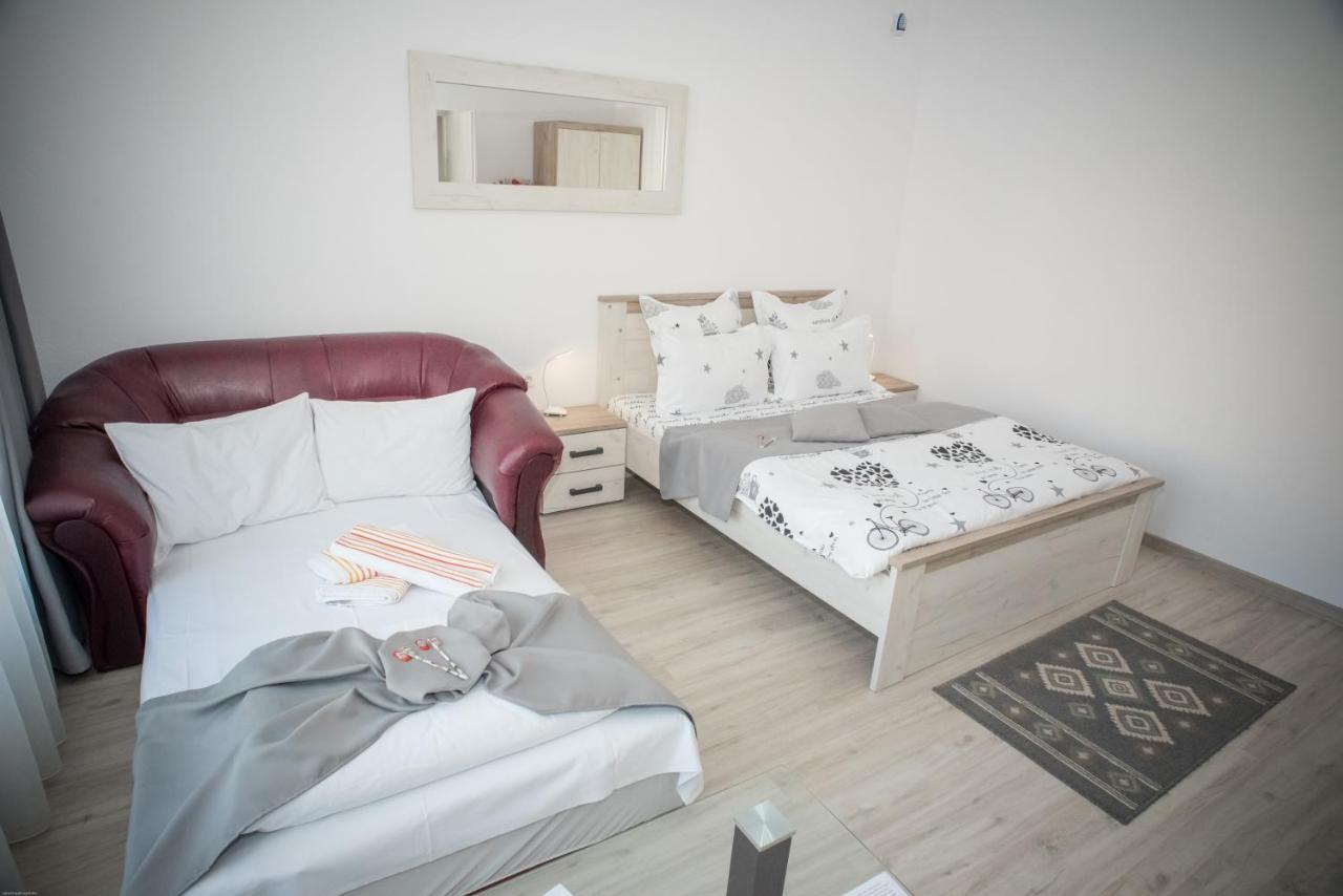 Apartament La Mal Sibiu Exterior photo